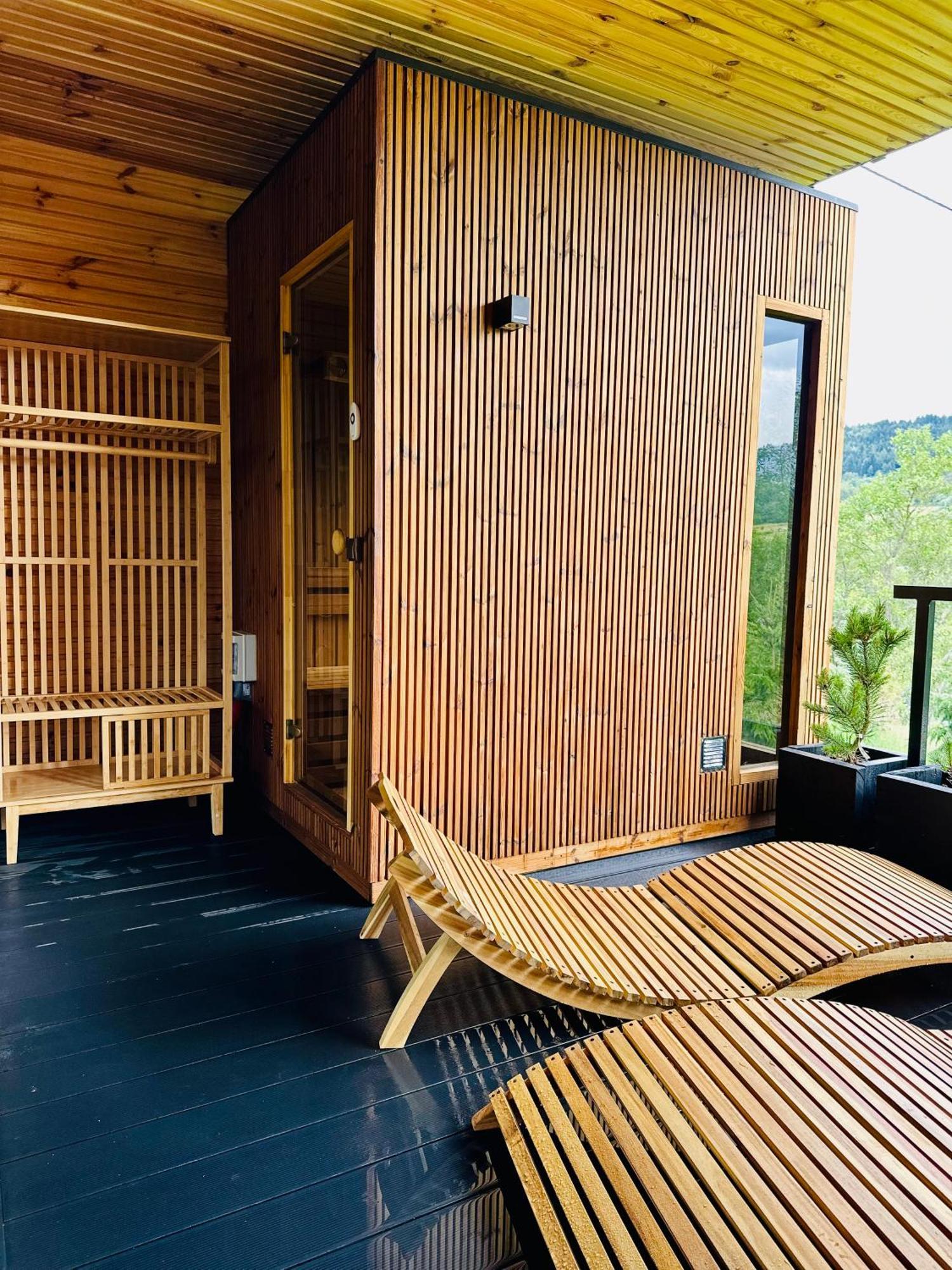 Black Deer - Z Sauna Na Tarasie, Jacuzzi I Widokiem Na Gory - By Deer Hills Luxury Apartments Kocon Εξωτερικό φωτογραφία