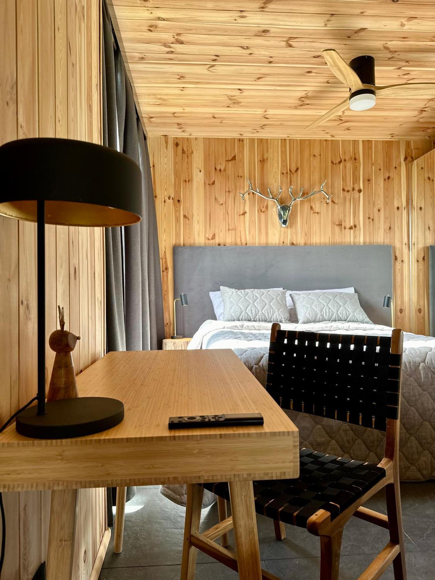 Black Deer - Z Sauna Na Tarasie, Jacuzzi I Widokiem Na Gory - By Deer Hills Luxury Apartments Kocon Εξωτερικό φωτογραφία